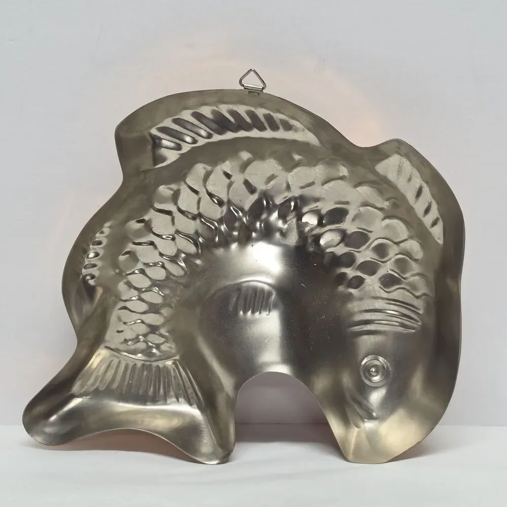Vintage Koi Fish Copper Tin Retro Cake Pan Jello Mold Kitchen Wall Hanging Decor